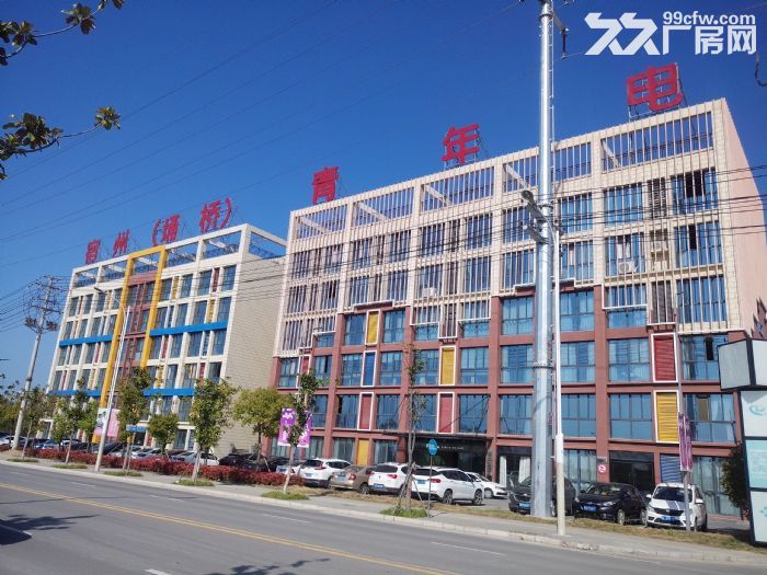 工业厂房变身公寓，政策引领下的轻松自然美景探索之旅