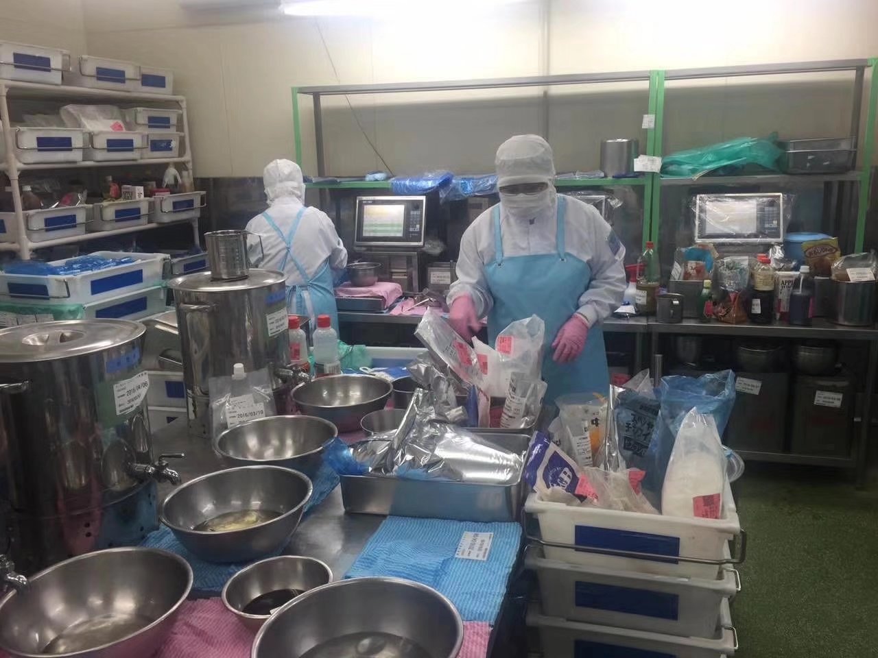 澳门劳务中介最新骗局揭秘，变化的力量与智斗火花对决